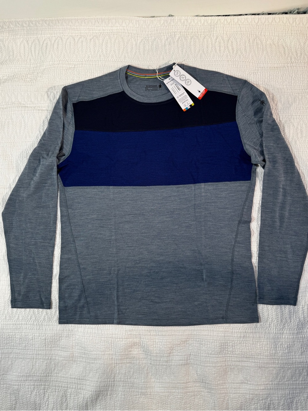 Smartwool 100% Merino  Men's Long Sleeve Crewneck with Navy and Blue  XXL